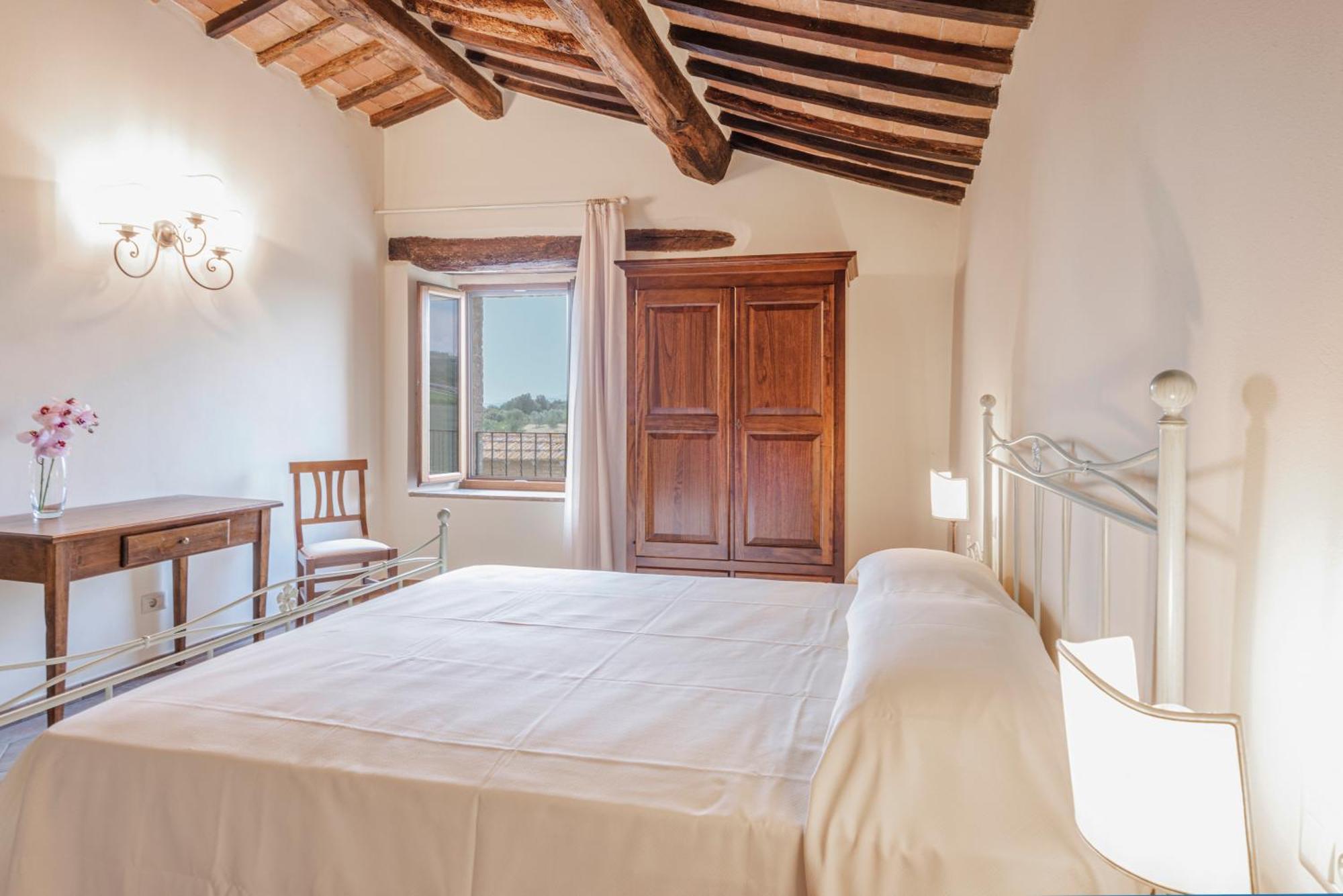 Antica Grancia Di Quercecchio Apartment มอนตาลชิโน ภายนอก รูปภาพ