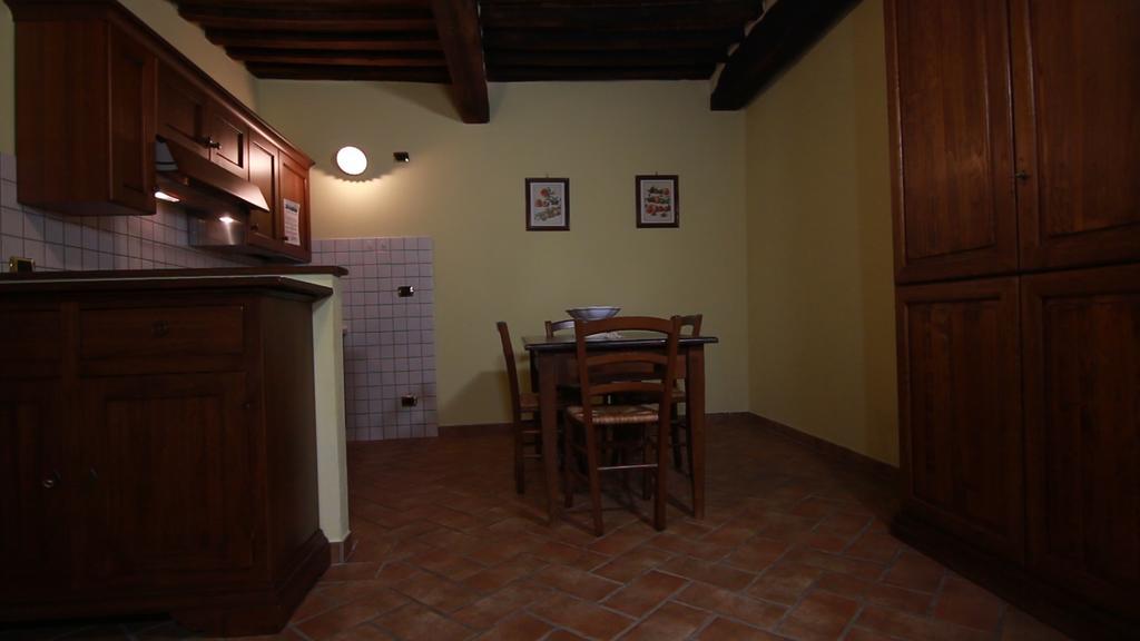 Antica Grancia Di Quercecchio Apartment มอนตาลชิโน ภายนอก รูปภาพ